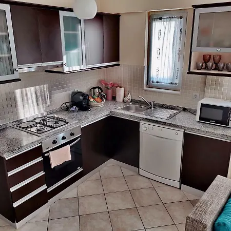 Sunset Beach Club Apartman *