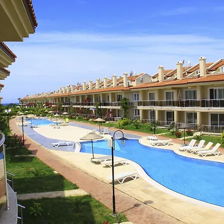 Sunset Beach Club 페티예
